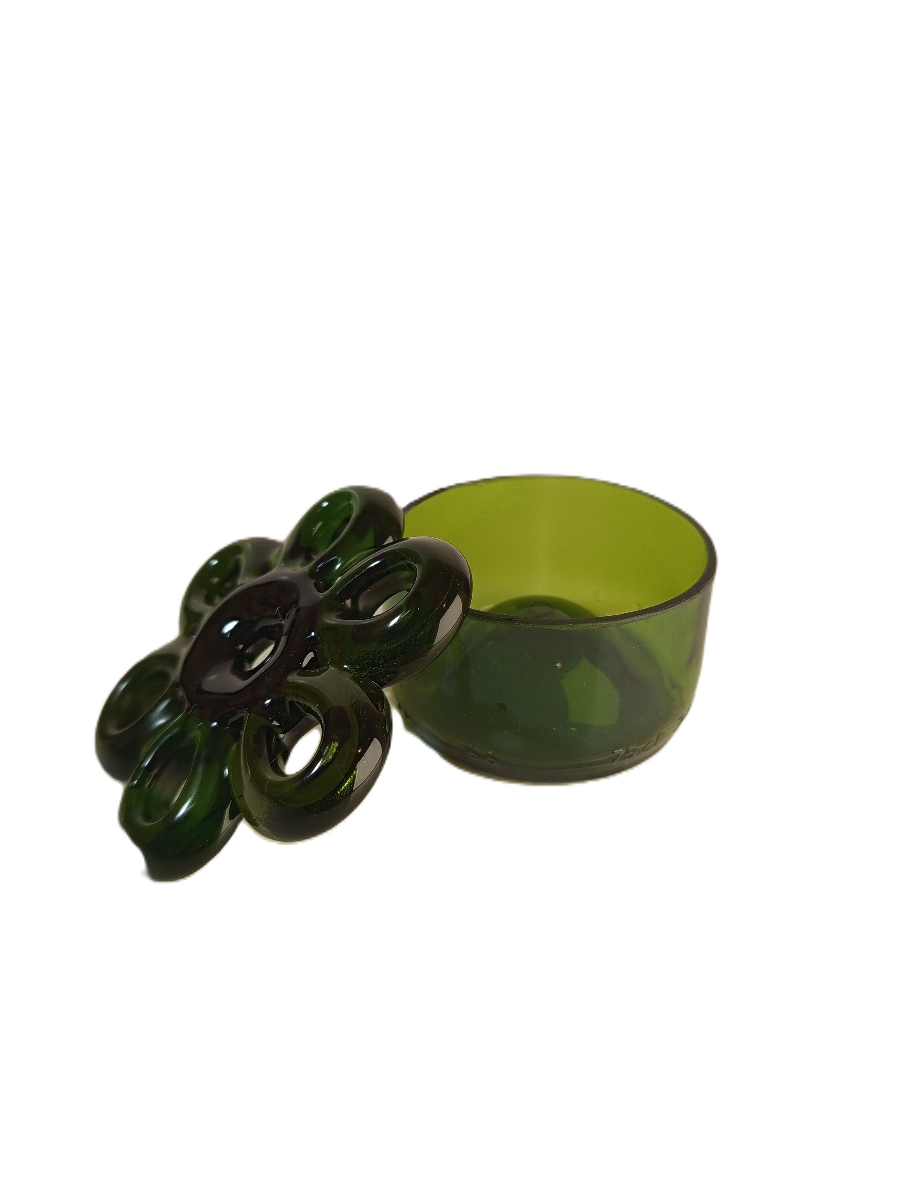 Pique-fleur artisanal en verre recyclé et son socle cul de bouteille – Organisez vos bouquets avec élégance